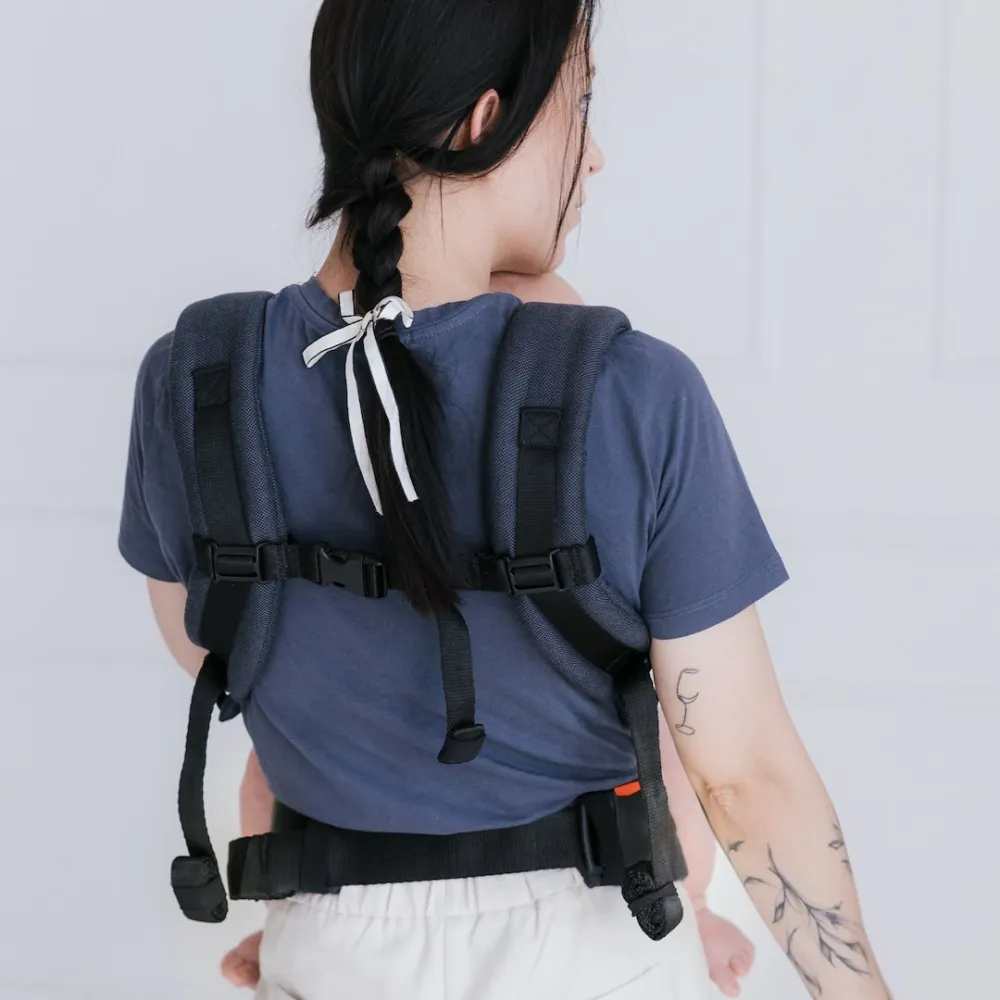 Baby carrier BabyFlow Roma anthracite