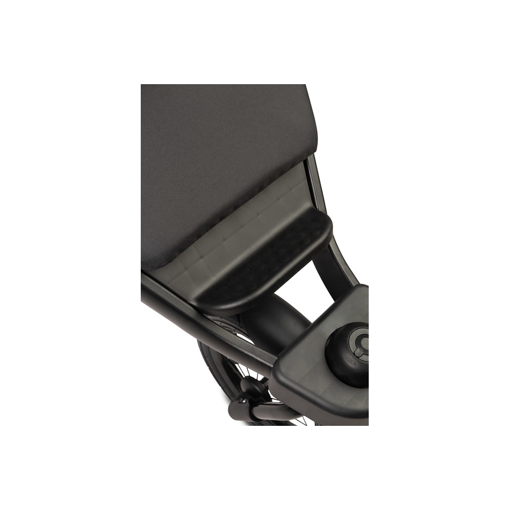 WÓZEK SPACEROWY LIMA DELUXE BLACK