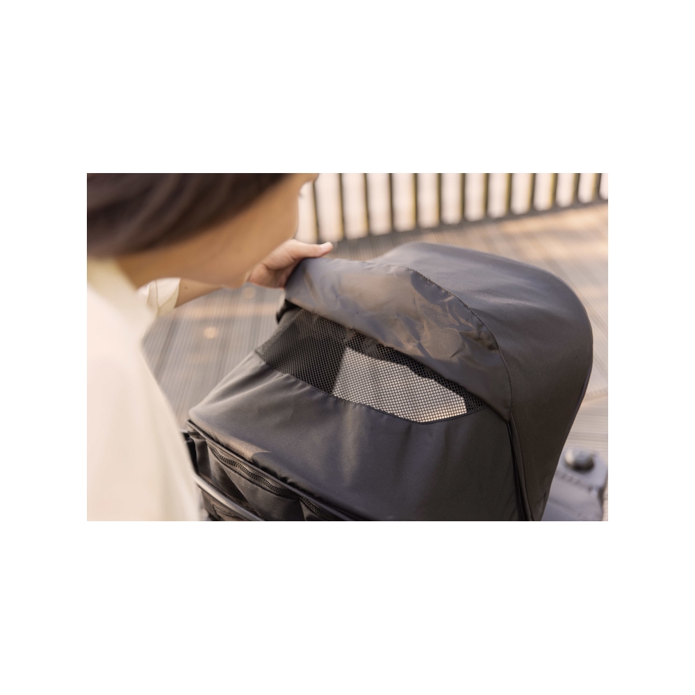 WÓZEK SPACEROWY LIMA DELUXE BLACK