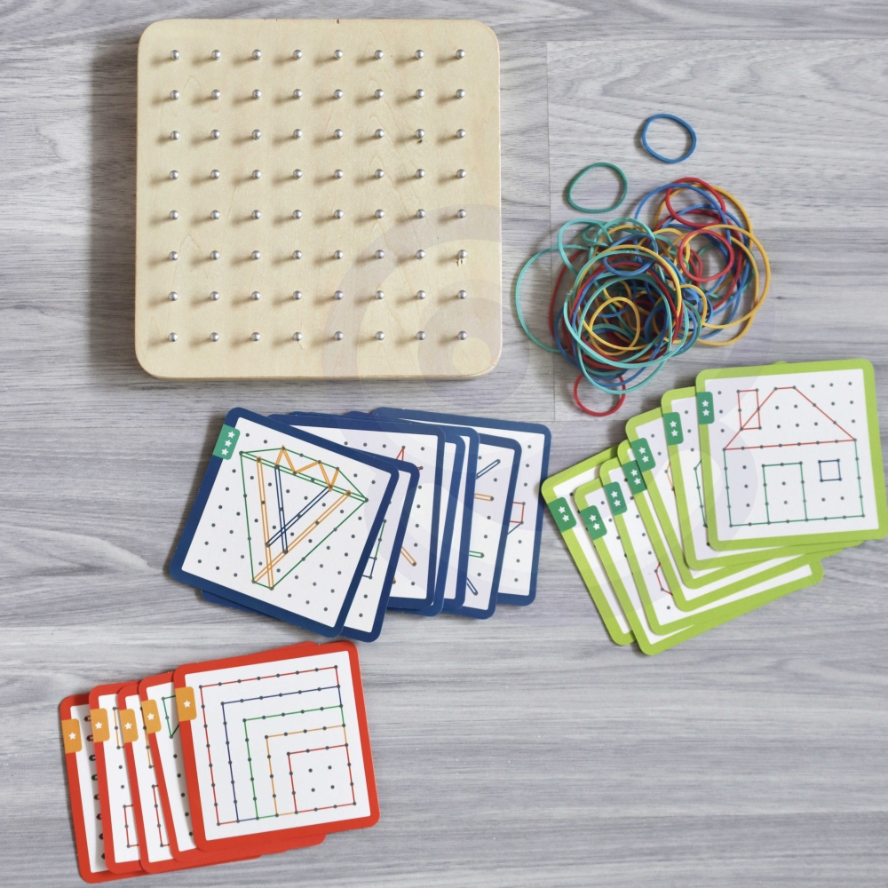 WOOPIE GREEN Geoplan with Rubber Bands Wooden Puzzle 69 Pieces FSC Certified 