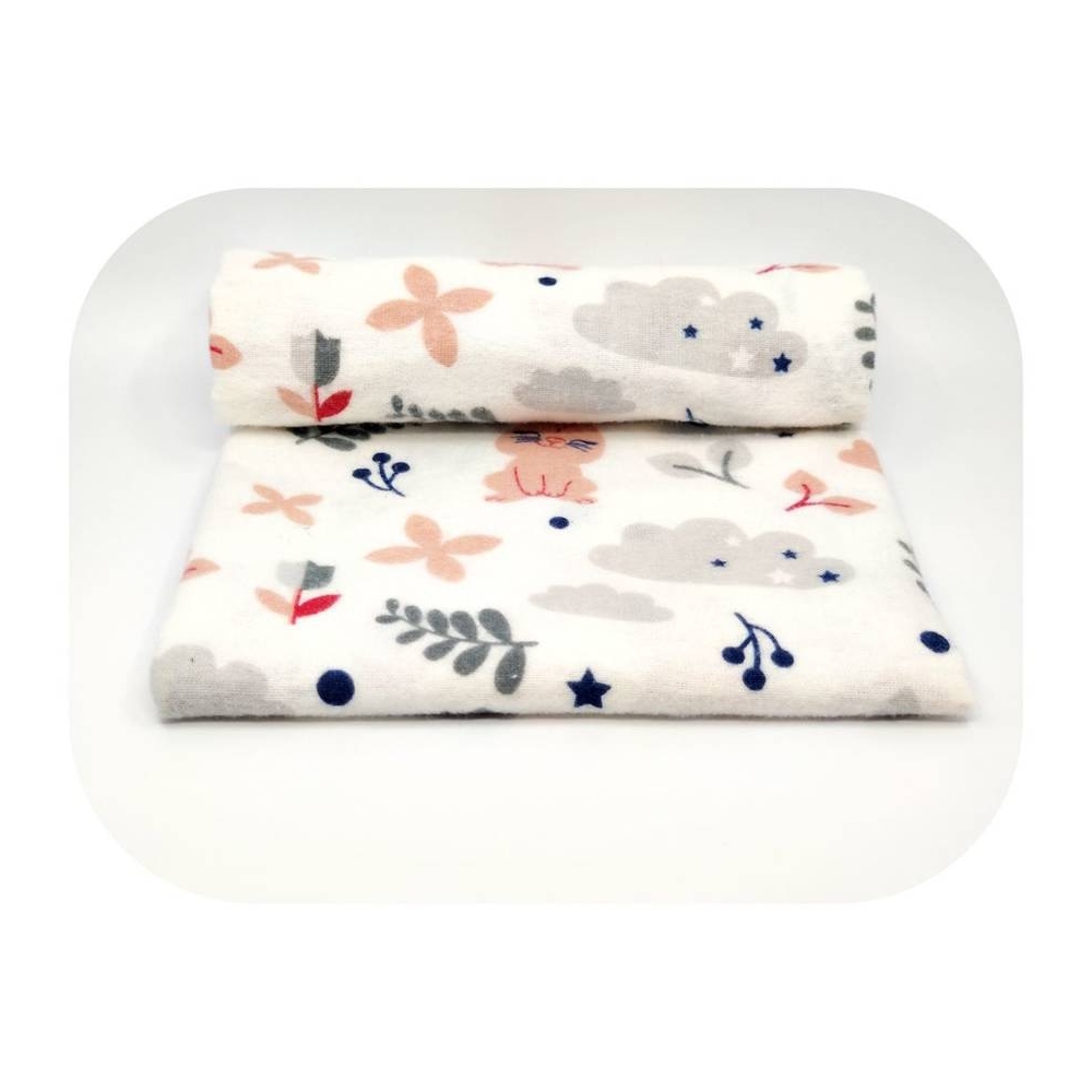 Diaper - 23536 - FLANNEL PRINT - EGA -  JEŻYK I KRÓLIK - PINK - size 70x80 cm