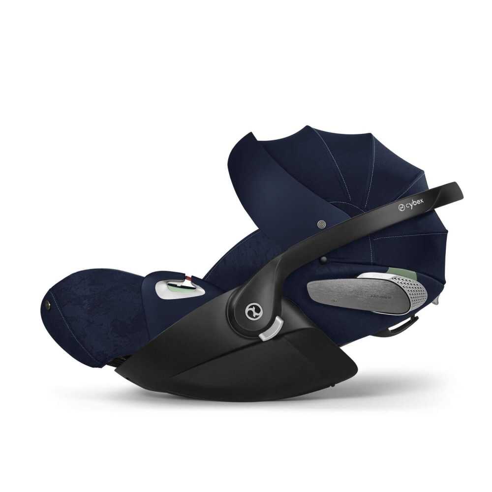 Automobilinė kėdutė Cybex CLOUD T I-SIZE Rebellious Luxury Denim Blue-Vaikiški vežimėliai, Lopšiai ir rėmai-e-vaikas