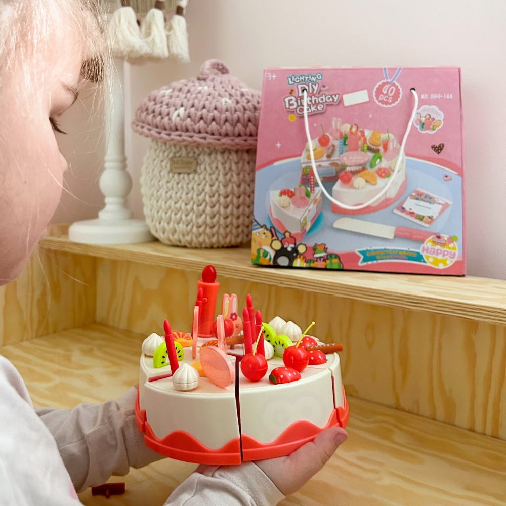 Gimtadienio tortas su žvakėmis ir vaisiais WOOPIE, 40 el.-Žaislai, Profesijos, buities žaislai, Mažiesiems kulinarams-e-vaikas