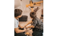 WOOPIE Remote Controlled Crane 103cm R/C Truck Excavator + 4 Accs.					