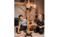 WOOPIE Remote Controlled Crane 103cm R/C Truck Excavator + 4 Accs.					