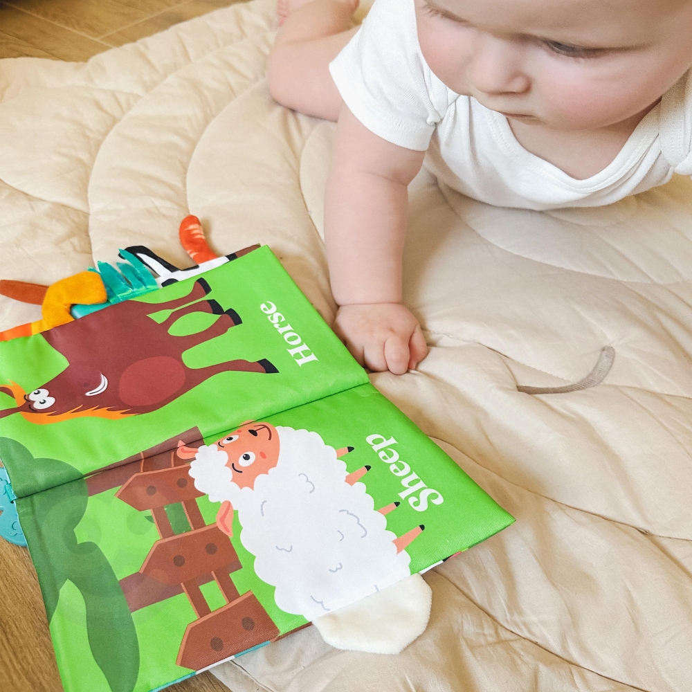 Minkšta knygelė iš audinio WOOPIE BABY Gyvūnų uodegėlės-LEKER-e-vaikas