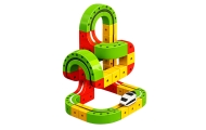 Tor Magnetyczny Z Elektrycznym Pociągiem 3D  Kreatywny Konstrukcyjny 67 el.