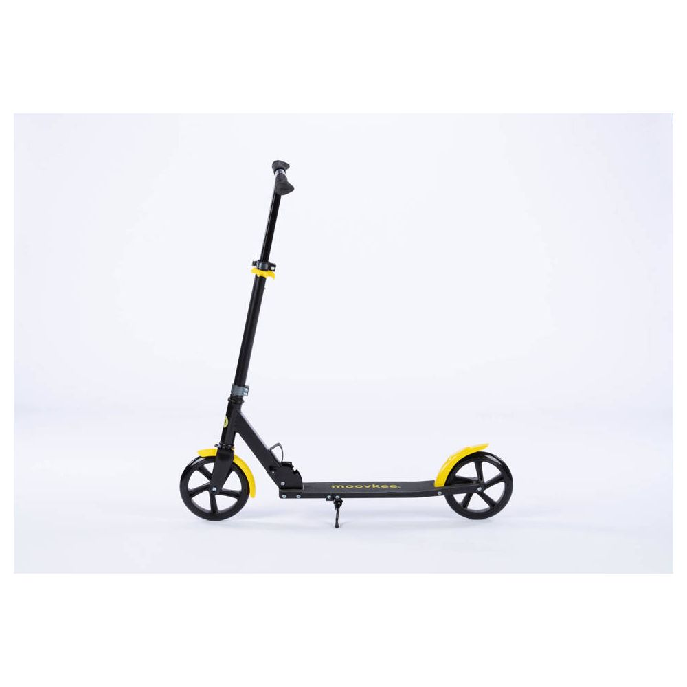 Paspirtukas - MAX - 200 mm - NICE BLACK & BANANA YELLOW
