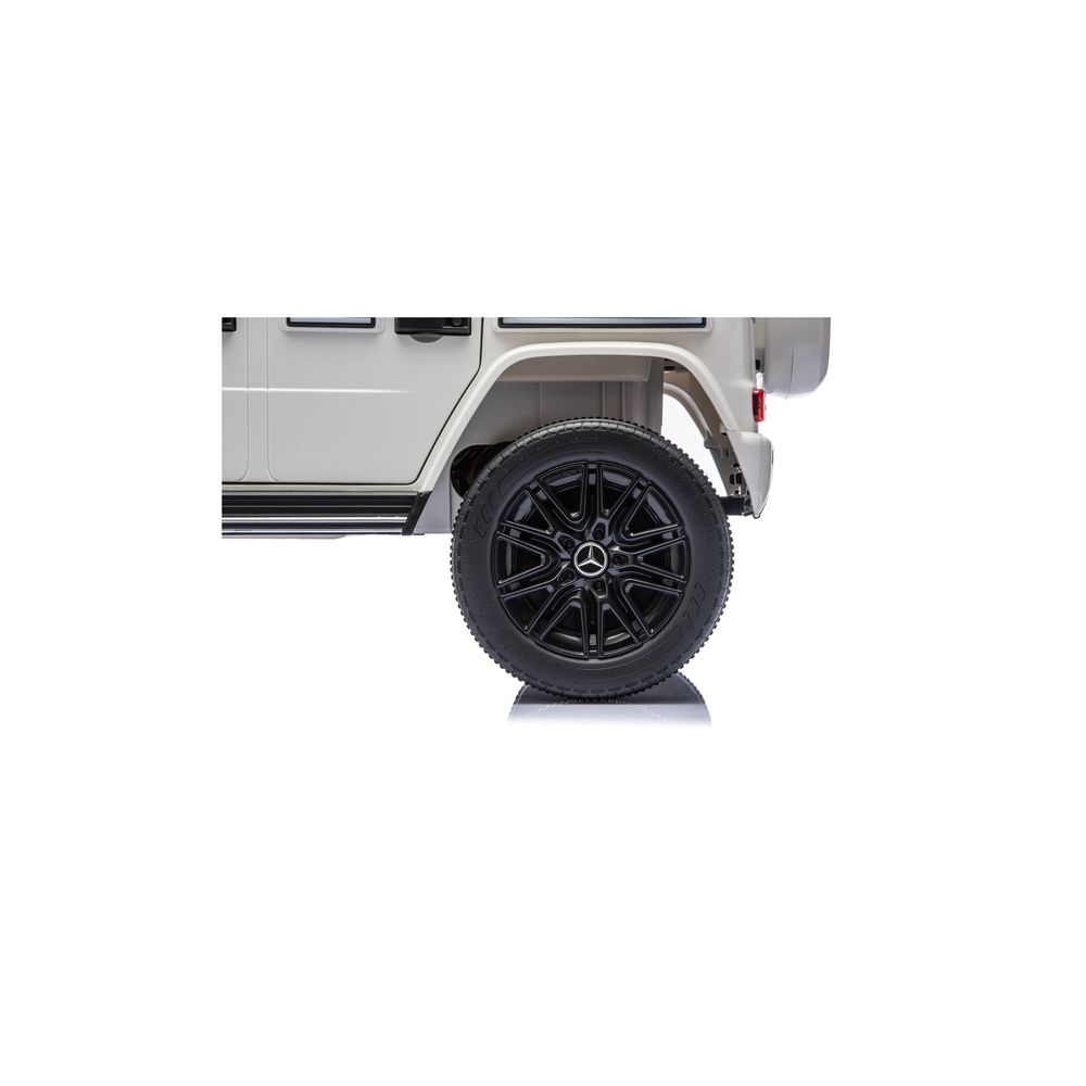 Pojazd Na Akumulator Mercedes G 4x4 24V 2580 Biały