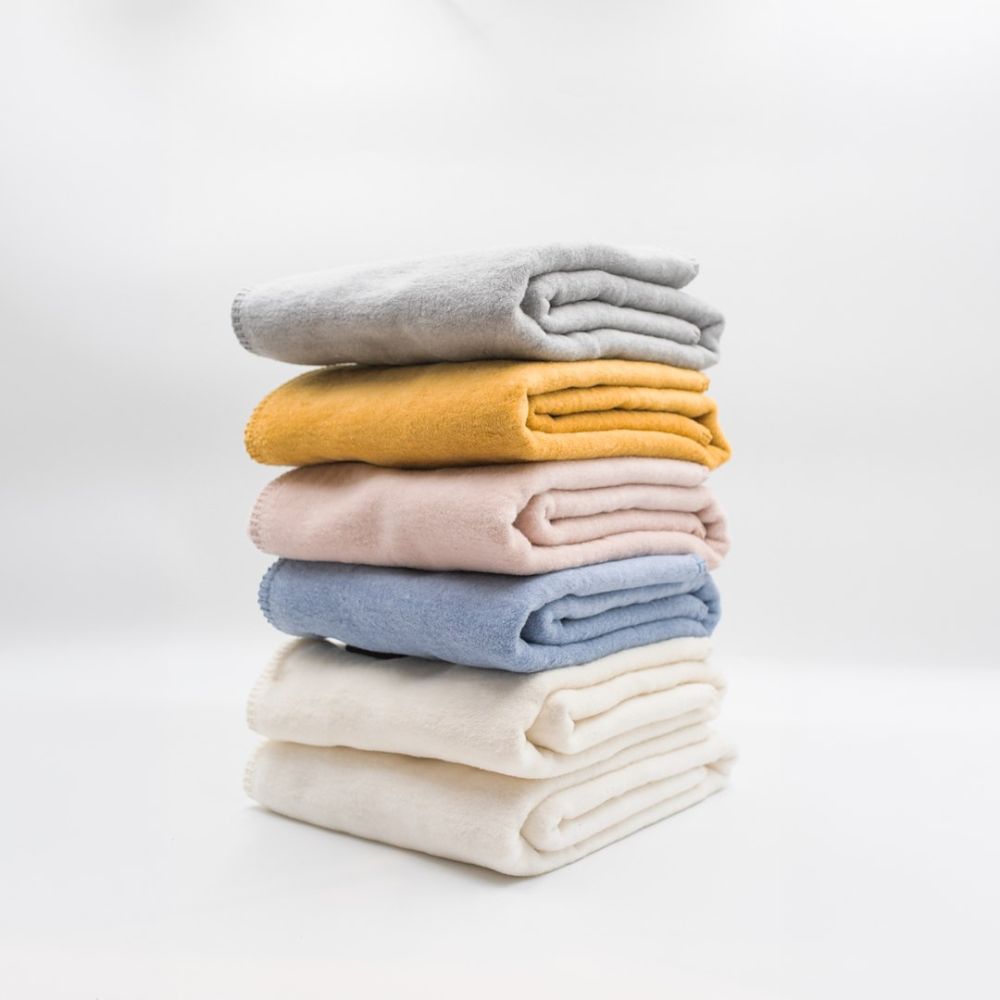 Cotton blanket Oslo 100x150cm milk
