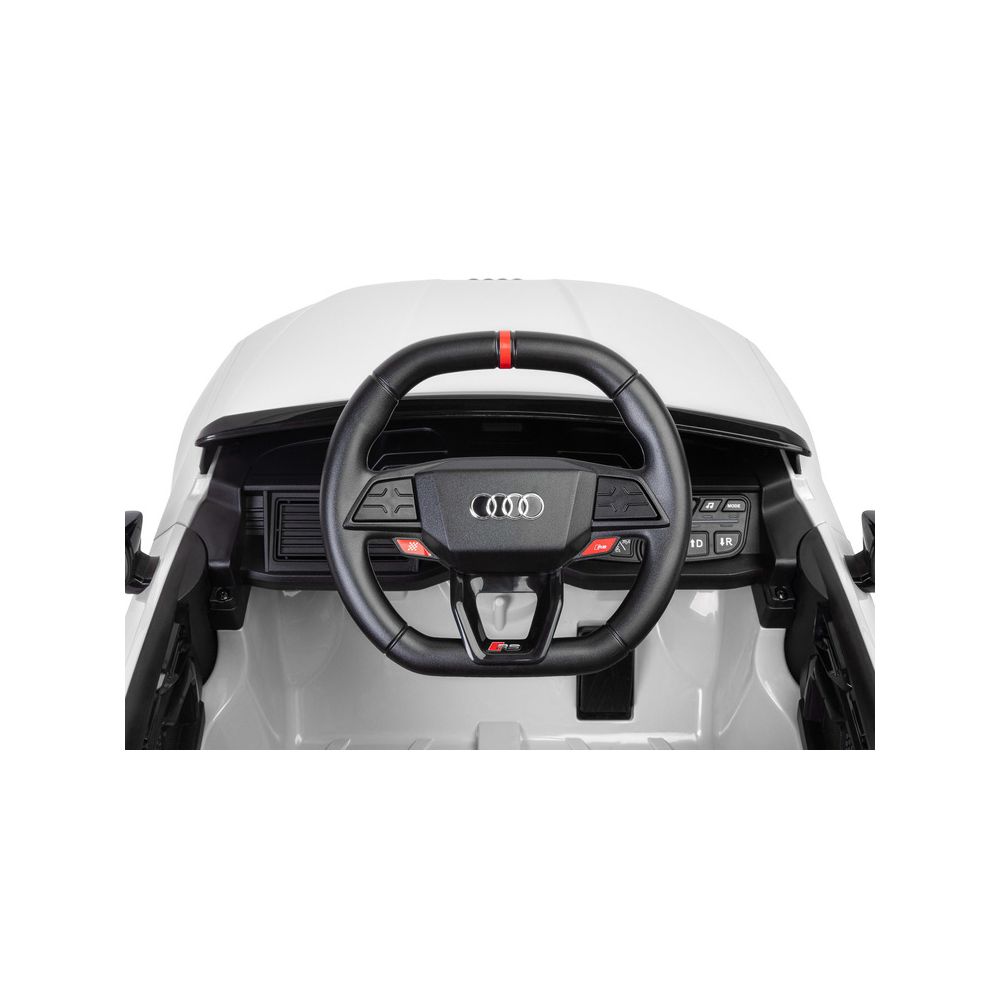 POJAZD AKUMULATOROWY AUDI RS3 WHITE