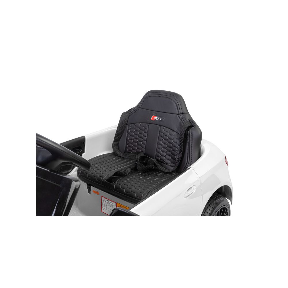 POJAZD AKUMULATOROWY AUDI RS3 WHITE