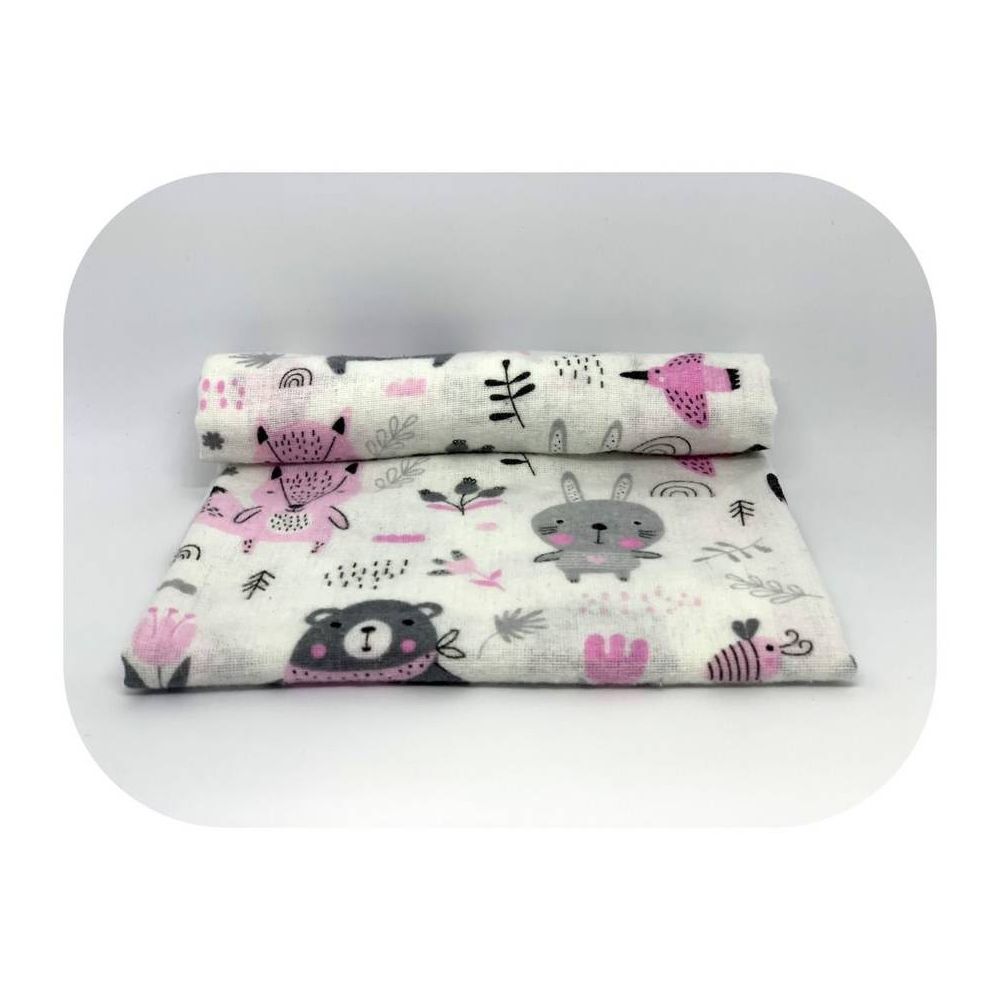 Sauskelnės - 20849 - FLANNEL PRINT - EGA - FOREST ANIMALS - PINK - dydis 70x80 cm