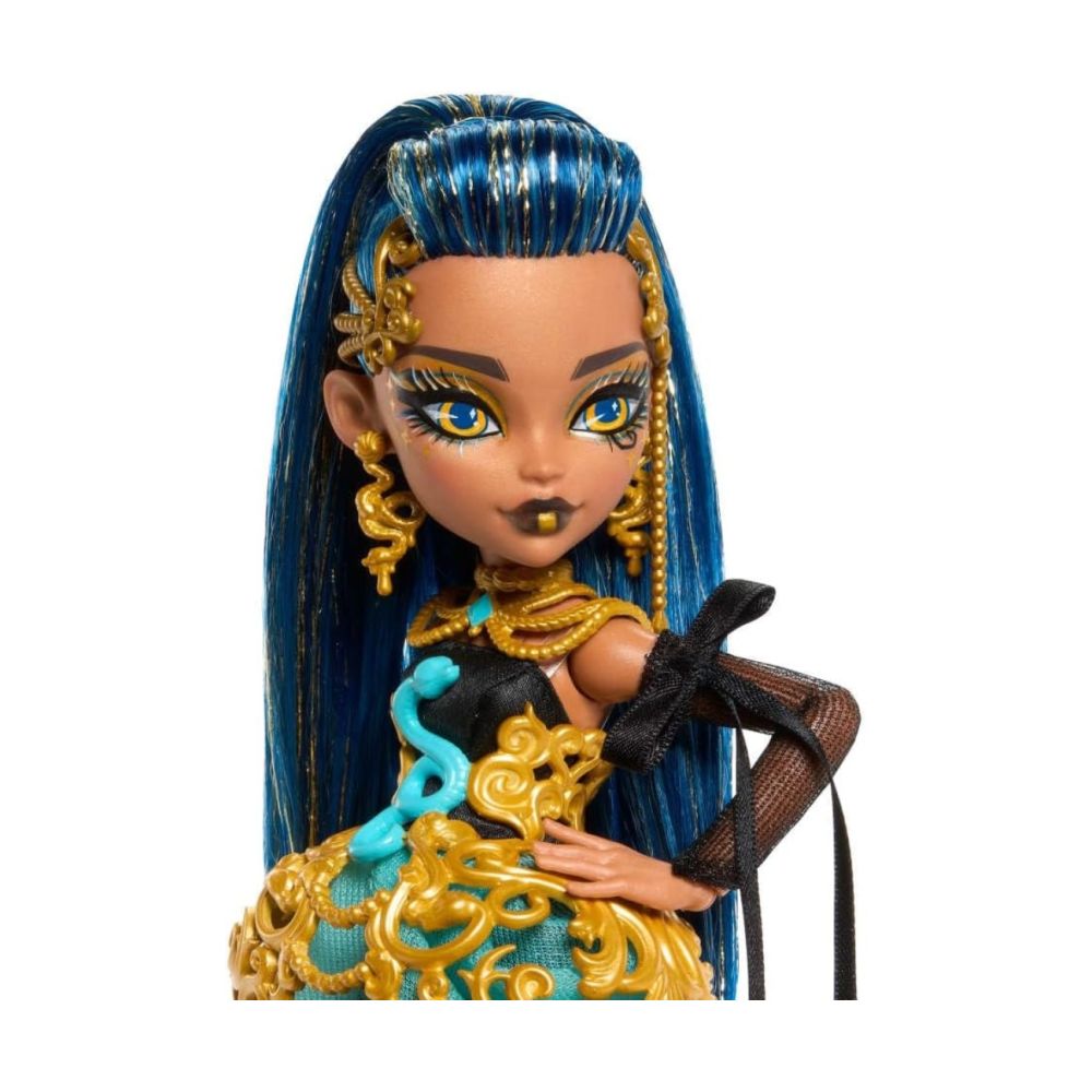 Lėlė Draculiura Cleo de Nile iš Scary Sweet Birthday
