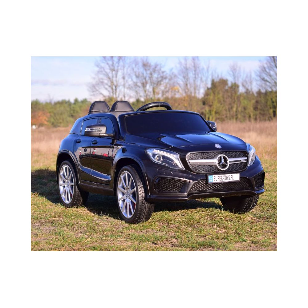 „MERCEDES AMG GLA 45“ – minkštos ratų pakabos, minkštos sėdynės, pilna komplektacija / HZB-188-1