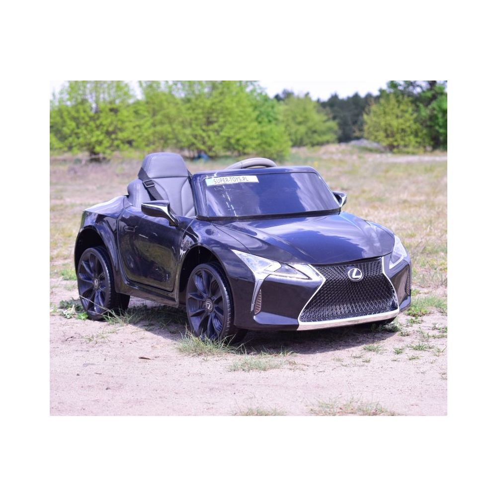 ORIGINALUS „LEXUS LC500“ – GERIAUSIA KONFIGŪRACIJA, MINKŠTI RATAI, MINKŠTA SĖDYNĖ / JE1618
