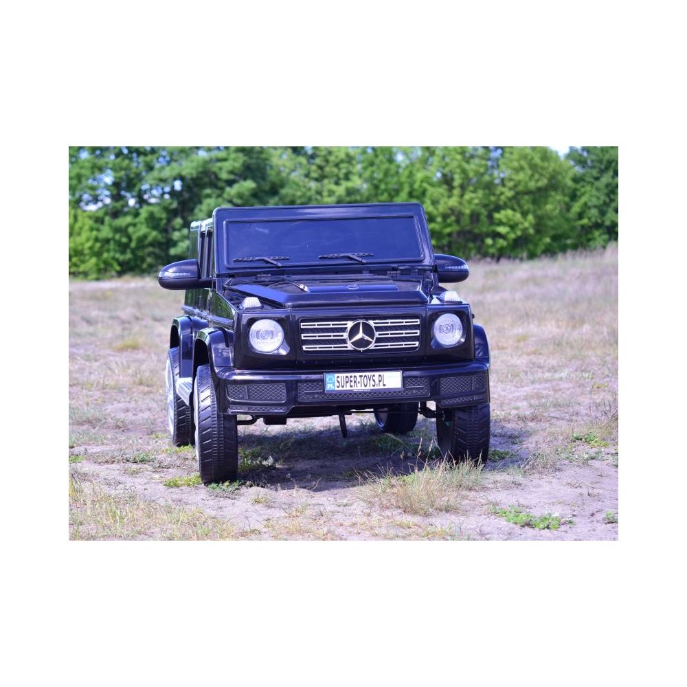 „MERCEDES G500“ SU AKUMULIATORIUMI – MINKŠTI „EVA“ RATAI, MINKŠTA SĖDYNĖ SU VISOMIS PAPILDOMOMIS FUNKCIJOMIS / JJ2077