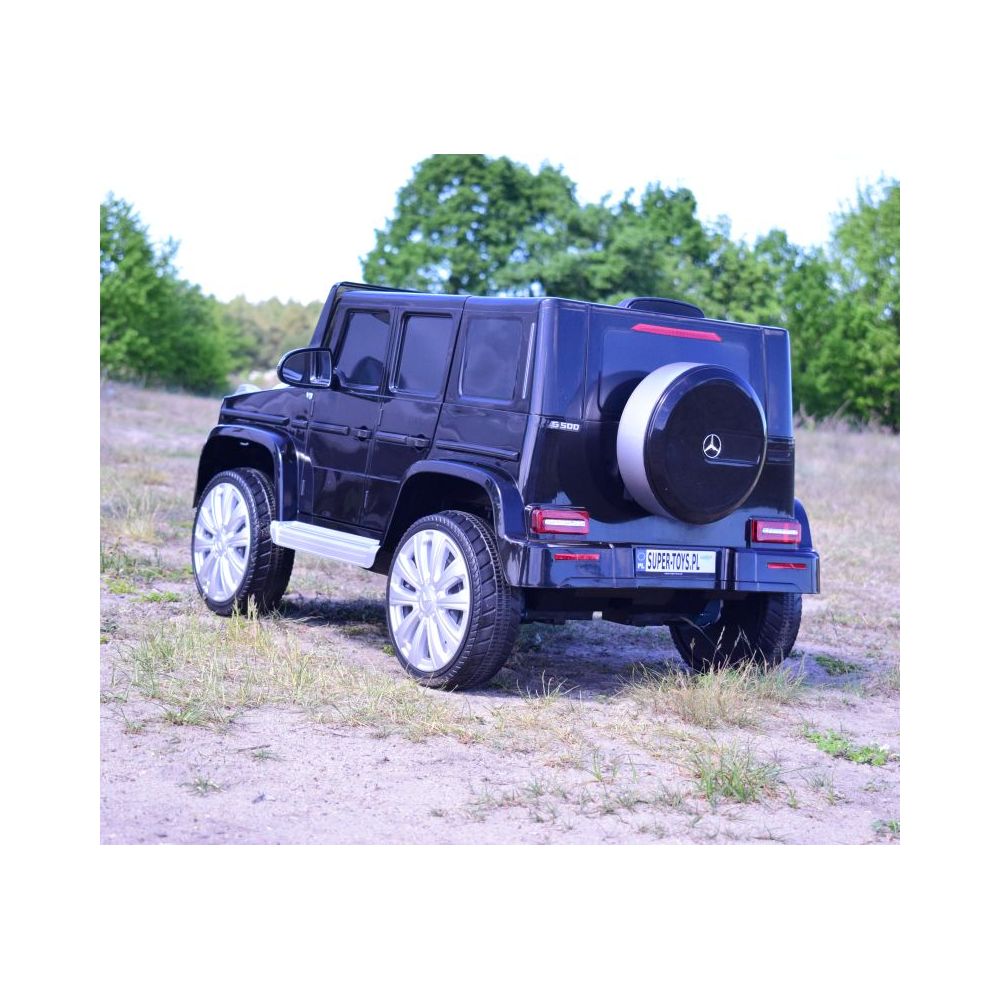 „MERCEDES G500“ SU AKUMULIATORIUMI – MINKŠTI „EVA“ RATAI, MINKŠTA SĖDYNĖ SU VISOMIS PAPILDOMOMIS FUNKCIJOMIS / JJ2077