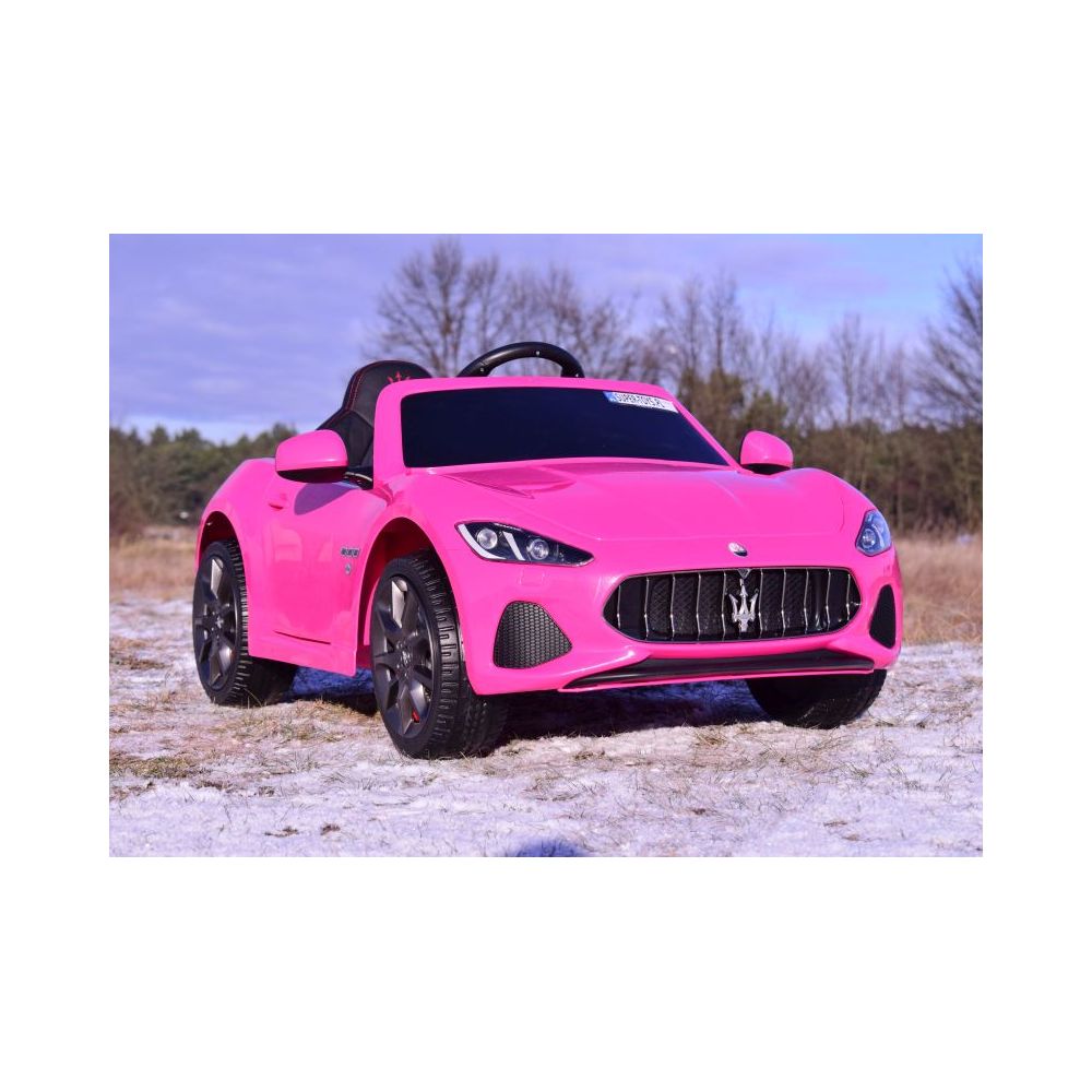 MASERATI GRANCABRIO MY18 Z AMORTYZATORAMI, PILOT, PANEL, RADIO FM, BLUETOOTH/S302