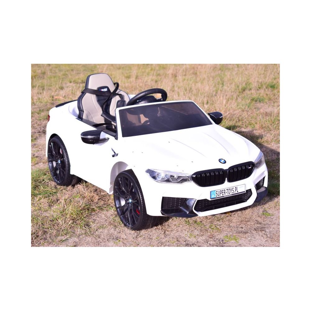 ORYGINALNE BMW M5 24V Z FUNKCJĄ DRIFTU - MIĘKKIE KOŁA, MIĘKKIE SIEDZENIE /SX2118