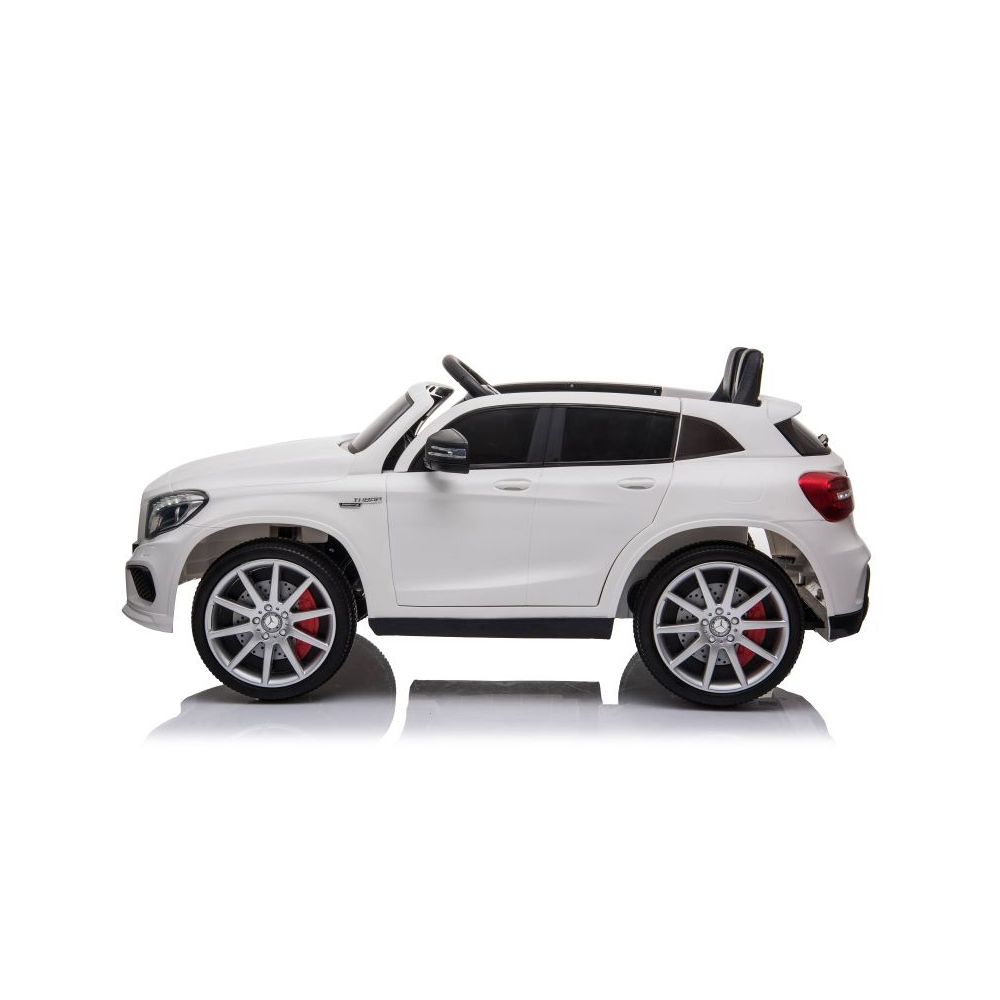 „MERCEDES AMG GLA 45“ – MINKŠTI RATAI, MINKŠTA SĖDYNĖ, ORO KONDICIONAVIMAS, FM RADIJAS – VISAS KOMPLEKTAS/HZB-188