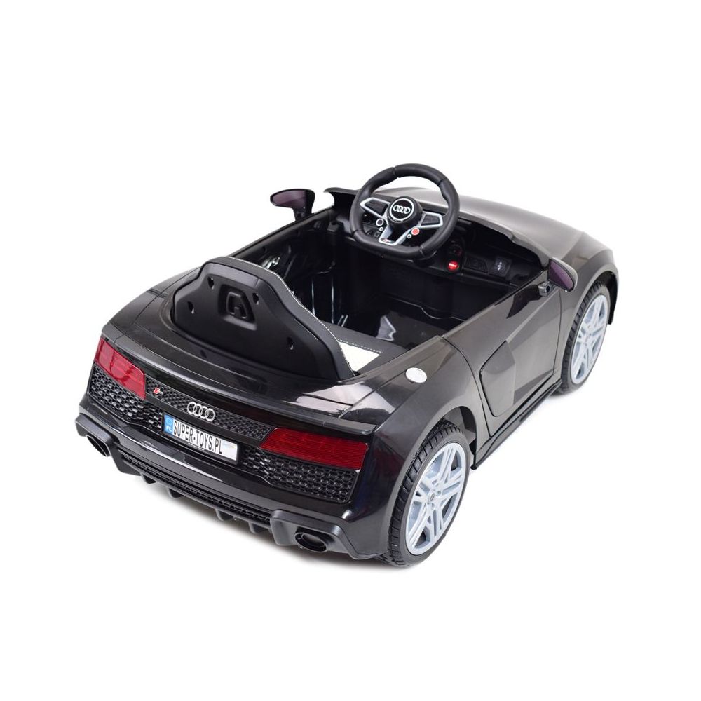 „Audi R8 Spyder“ su akumuliatoriumi – „Super“ versija / A300