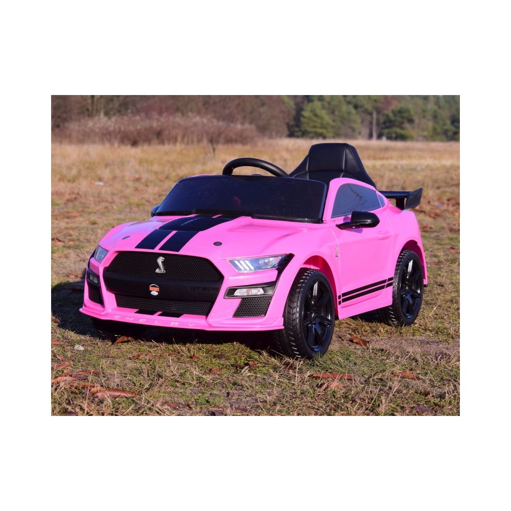 „FORD MUSTANG SHELBY GT500“ su akumuliatoriumi, minkštais ratais ir minkšta sėdyne / CH9969