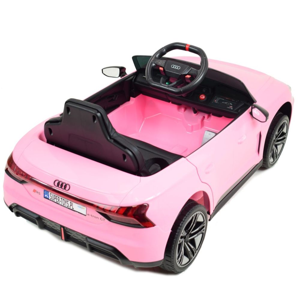„Audi RS e-tron GT“ su akumuliatoriumi – geriausia versija/TR2505