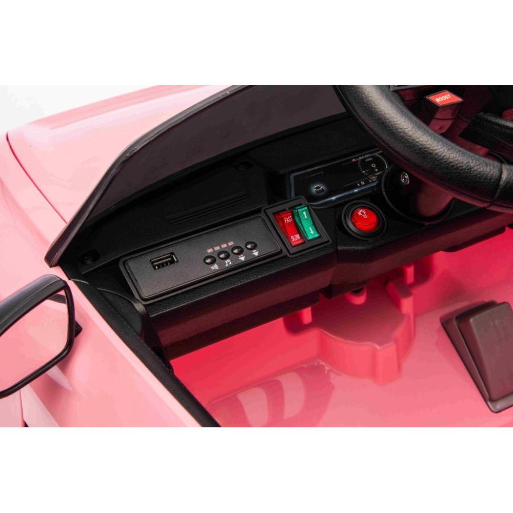 „Audi RS e-tron GT“ su akumuliatoriumi – geriausia versija/TR2505