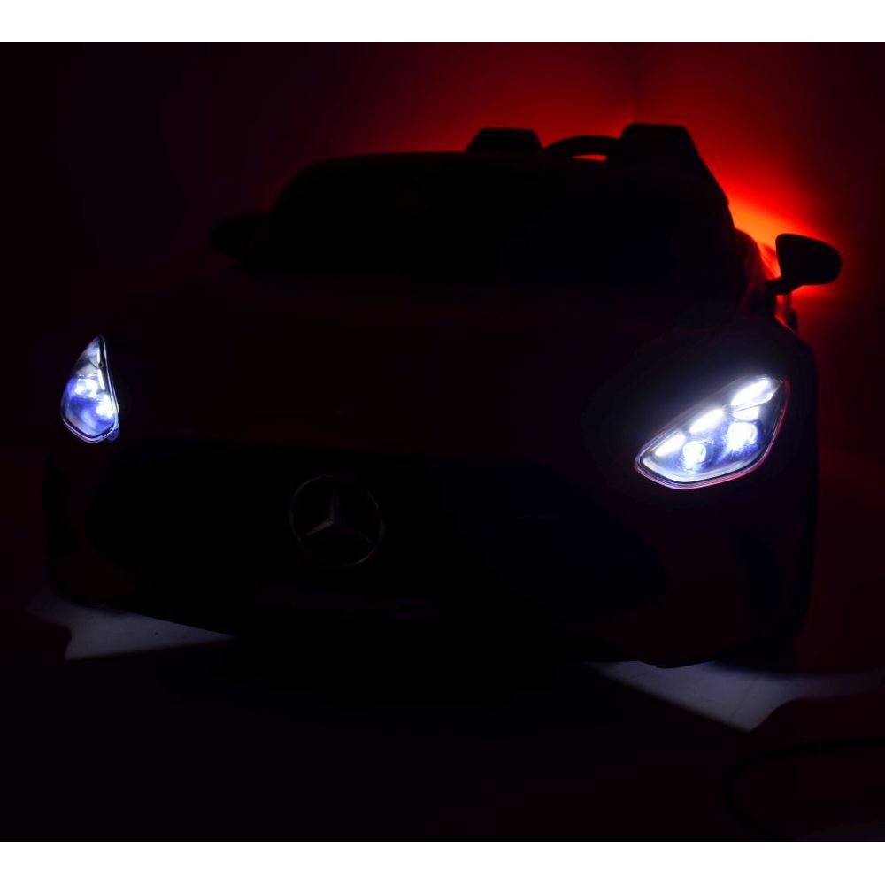 „MERCEDES“ SU AKUMULIATORIUMI GT63, LAKAS, MP4. TYLŪS VARIKLIAI/DK-GT63