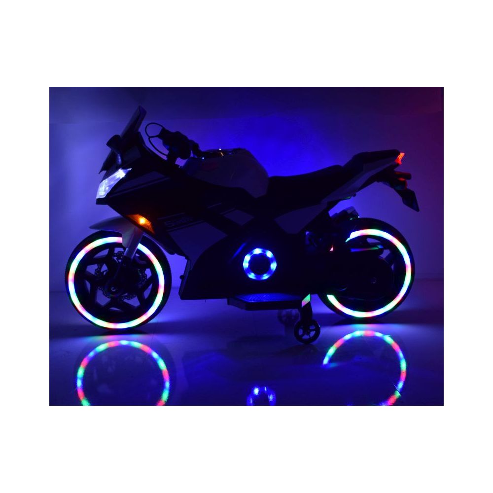 MEGA MOTOR LENKTYNIŲ MOTOCIKLAS STRONG 2 EXCLUSIVE, ŠVIESANČIOS RATAI, AKCELERATORIUS ANT RANKENĖLĖS, STABDYS/DLS07