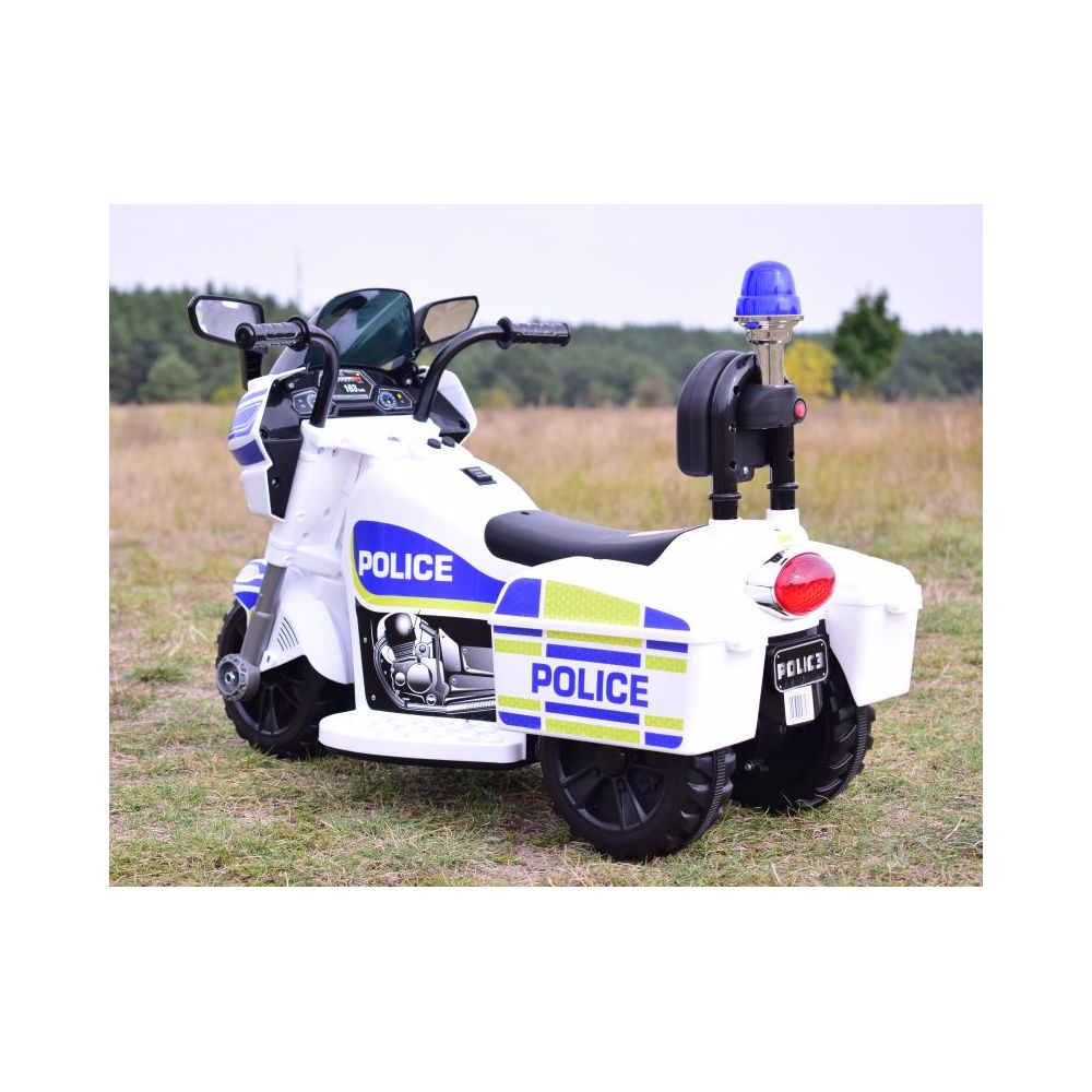 PIERWSZY MOTOR POLICYJNY Z KOGUTEM - DLA MALUSZKA/TR1912