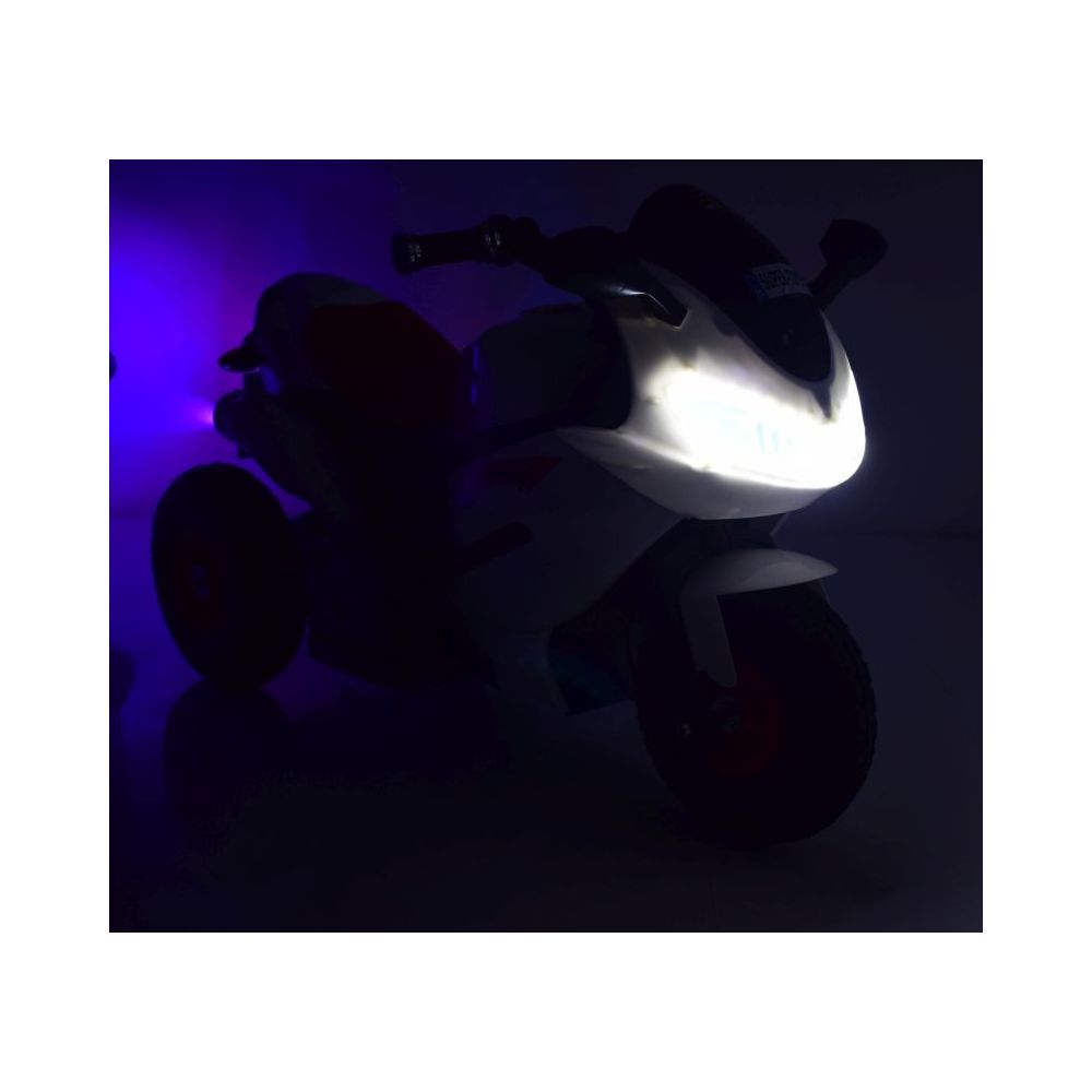 SUPER ŚCIGACZ MOTOR SPORT - POMPOWANE KOŁA, PILOT, IMITACJA WYDECHU,/HZBB1188
