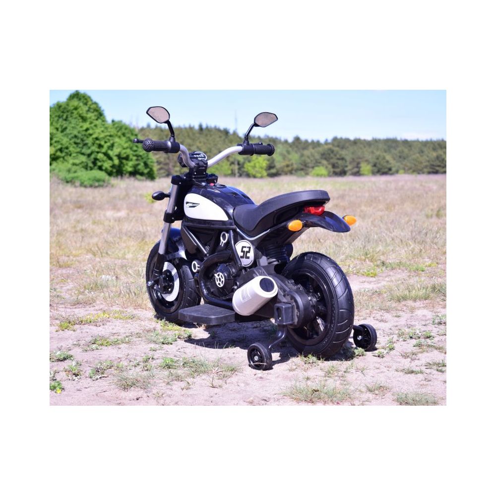 DUŻY MOTOR TIANDA NA POMPOWANYCH KOŁACH, DWA SILNIKI/QK307