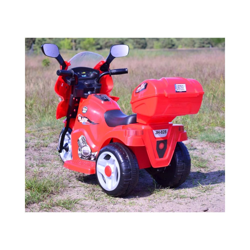 MOTOR NA AKUMULATOR ŚCIGACZ, DŹWIĘKI, ŚWIATŁA/HJ828