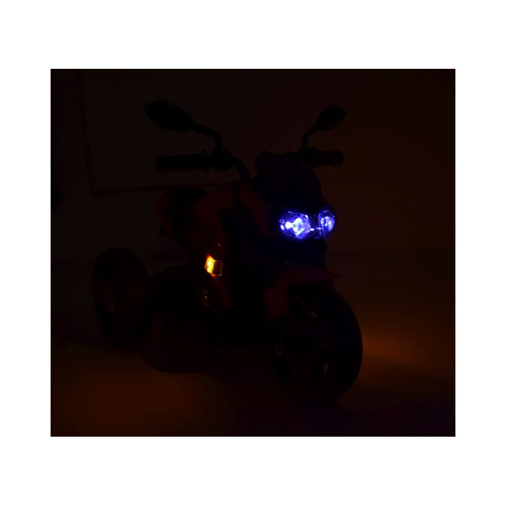 „SPEED“ AKUMULIATORINIS VARIKLIS SU NUOTOLINIO VALDYMO PULTU DU VARIKLIAI /HZBB-1188F-RC