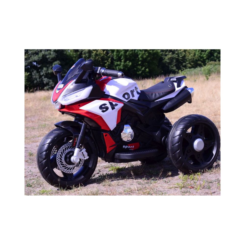 „MEGA MOTOR“ 3 RATŲ SPORTINIS, DU VARIKLIAI, MINKŠTI RATAI, MINKŠTA SĖDYNĖ, AKCELERATORIUS RANKENĖJE/FB6886