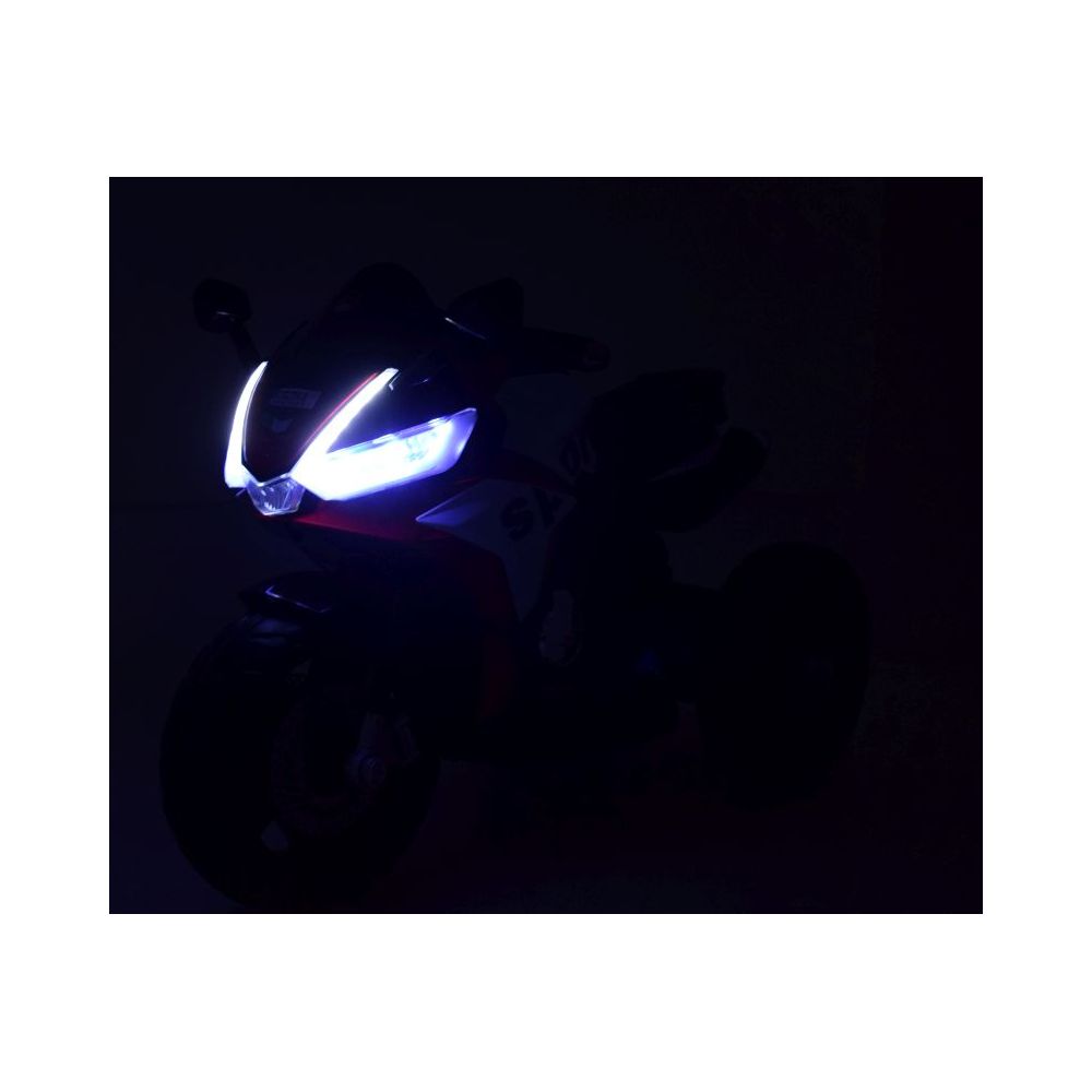MEGA MOTOR 3 KOŁOWY SPORT, DWA SILNIKI , MIĘKKIE KOŁA, MIĘKKIE SIEDZENIE, GAZ W MANETCE/FB6886