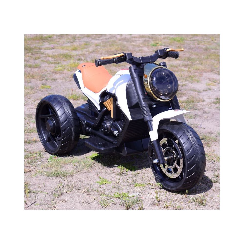 MOTOR CHOPPER NA AKUMULATOR , MIĘKKIE KOŁA, MIĘKKIE SIEDZENIE, PILOT/BDL1188