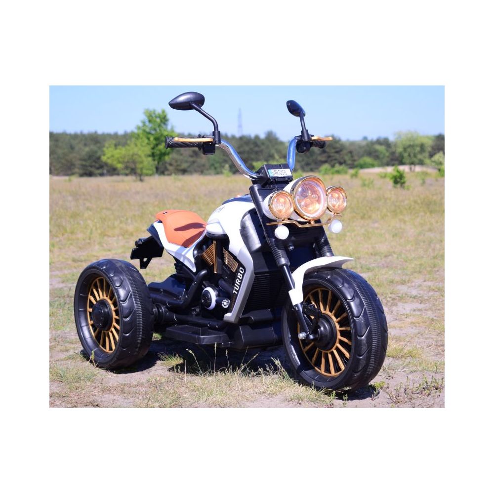 DIDELIS CHOPPER MOTOCIKLAS, MINKŠTI RATAI, MINKŠTA SĖDYNĖ/BDL1388