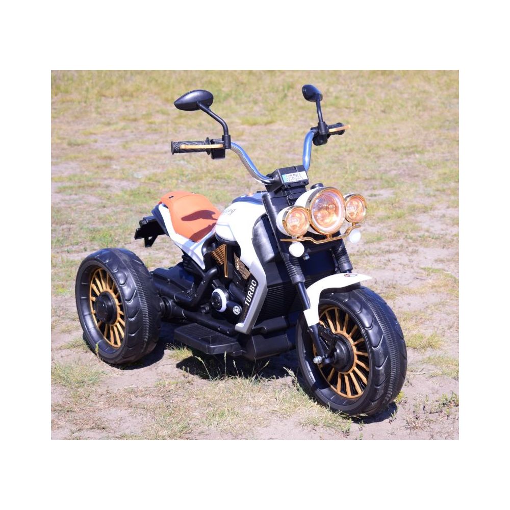 DIDELIS CHOPPER MOTOCIKLAS, MINKŠTI RATAI, MINKŠTA SĖDYNĖ/BDL1388