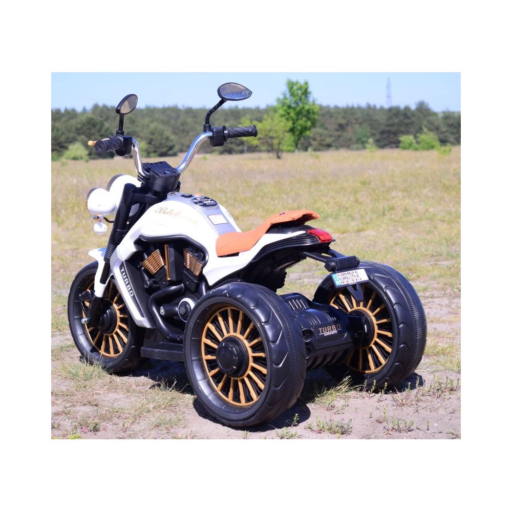 DIDELIS CHOPPER MOTOCIKLAS, MINKŠTI RATAI, MINKŠTA SĖDYNĖ/BDL1388