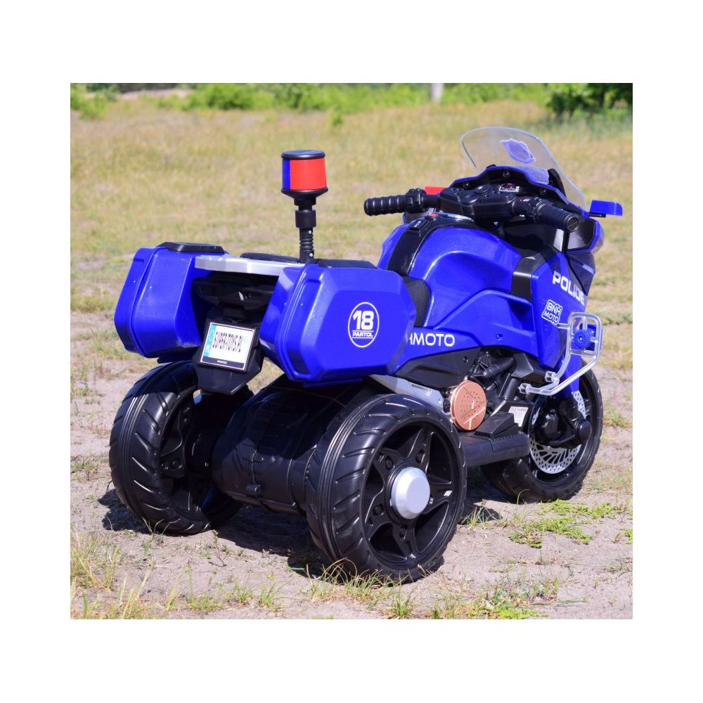 GREITAS POLICIJOS MOTOCIKLAS SU ŠVIESOS SIGNALU, MINKŠTI RATAI, GARSO EFEKTAI, DU VARIKLIAI, NUOTOLINIO VALDYMO PULTAS/NT5188