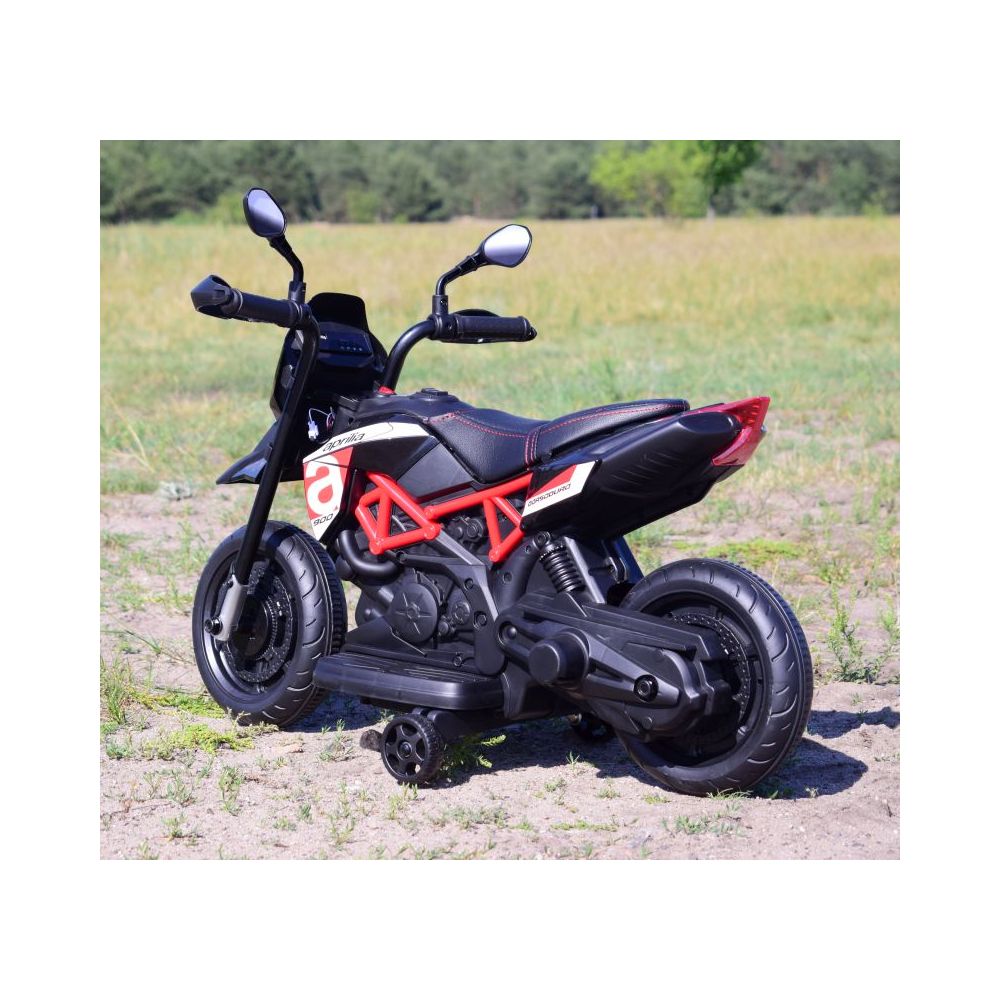 ORYGINALNA PIERWSZA APRILIA DORSODURO 900 NA AKUMULATOR/A017
