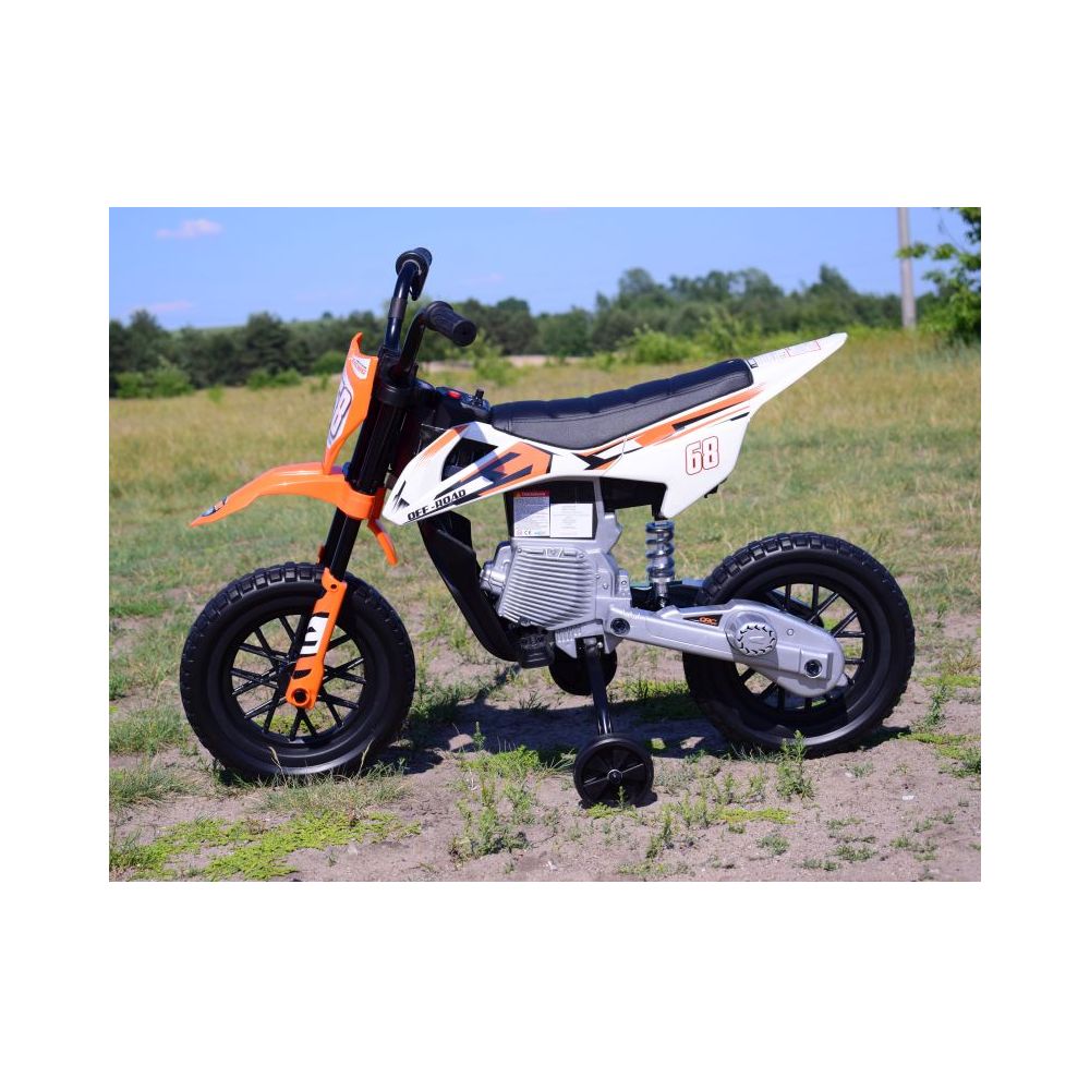 WIELKI MOTOR OFF ROAD MIĘKKIE KOŁA, GAZ W MANETCE, MIĘKKIE SIEDZENIE/JT5006