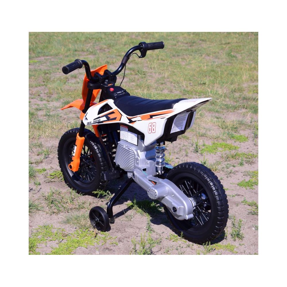 WIELKI MOTOR OFF ROAD MIĘKKIE KOŁA, GAZ W MANETCE, MIĘKKIE SIEDZENIE/JT5006