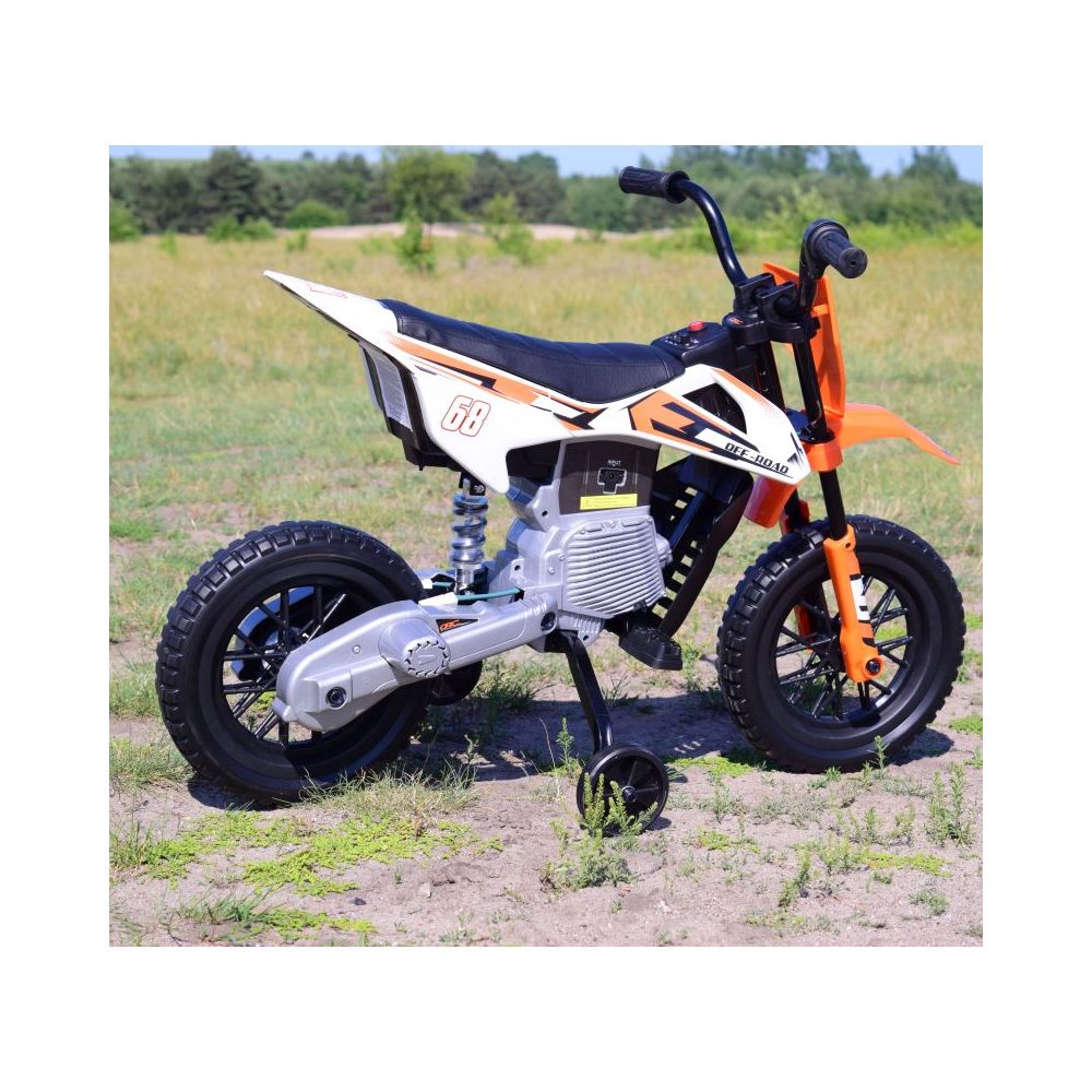 DIDELIS VISUREIGIS MOTOCIKLAS SU MINKŠTAIS RATAI, AKCELERATORIUS RANKENĖJE, MINKŠTA SĖDYNĖ / JT5006
