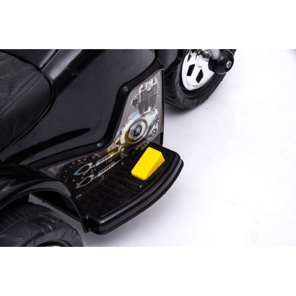 PIRMASIS AKUMULIATORINIS CHOPPER MOTOCIKLAS – „KOGUT“, GARSO EFEKTAI/LL999-1