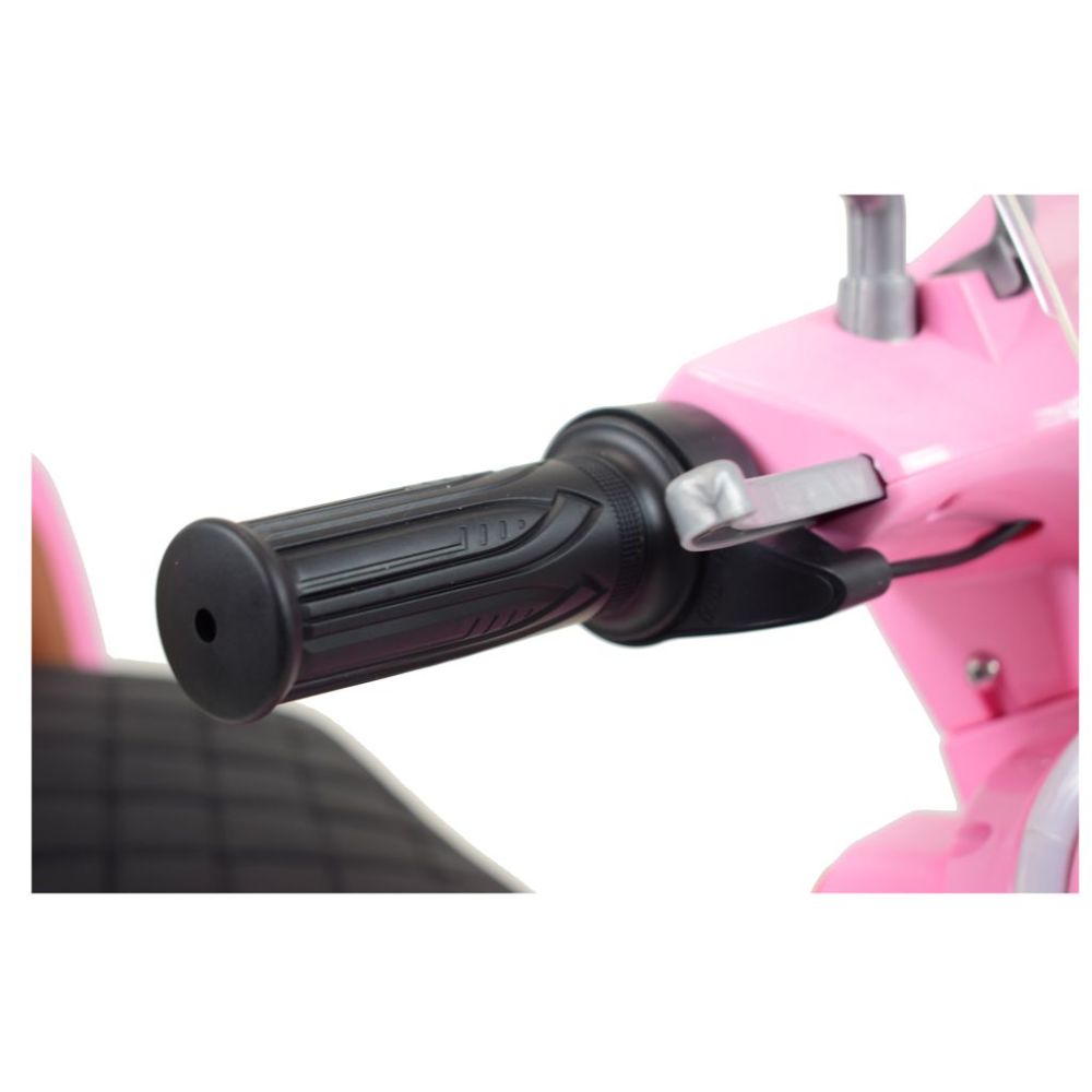 Mergaitėms skirtas akumuliatorinis motoroleris su nuotolinio valdymo pultu / HLW1388