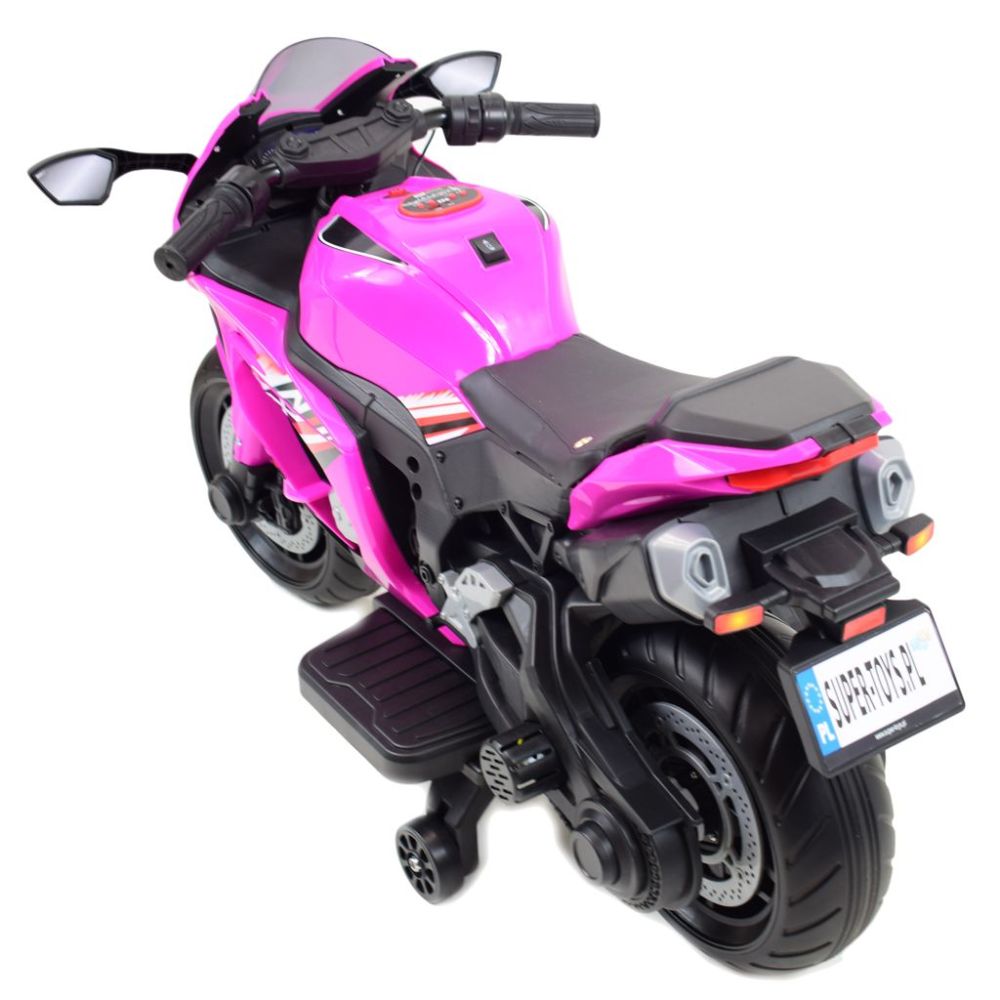 Didelis lenktyninis motociklas turi akumuliatorių, minkštus ratus, minkštą sėdynę / OZB909